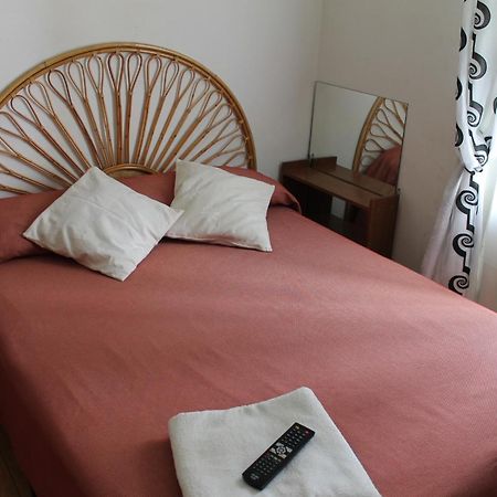 Hostal Graciela Мадрид Экстерьер фото